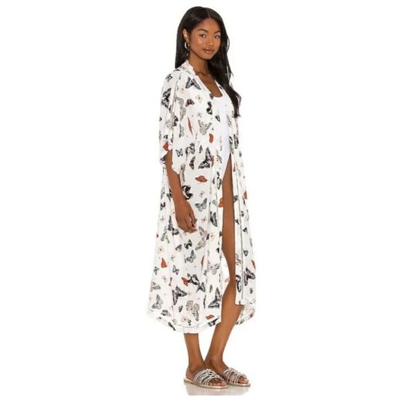 REVOLVE NWT Plush Butterfly Print Longline Kimono Robe in White - Picture 1 of 7